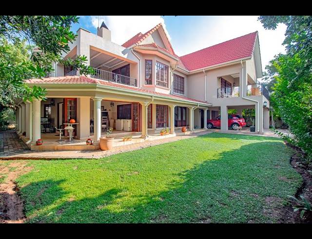 3 BEDROOM HOUSE FOR SALE IN ZAMBEZI COUNTRY ESTATE